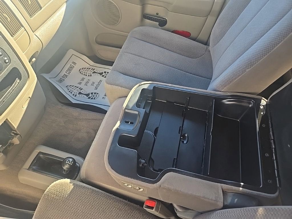 2002 Dodge Ram 1500 Base