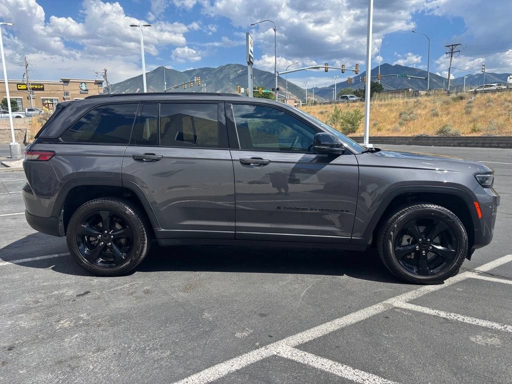 2025 Jeep Grand Cherokee Limited 4x4