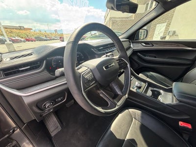 2025 Jeep Grand Cherokee Limited 4x4