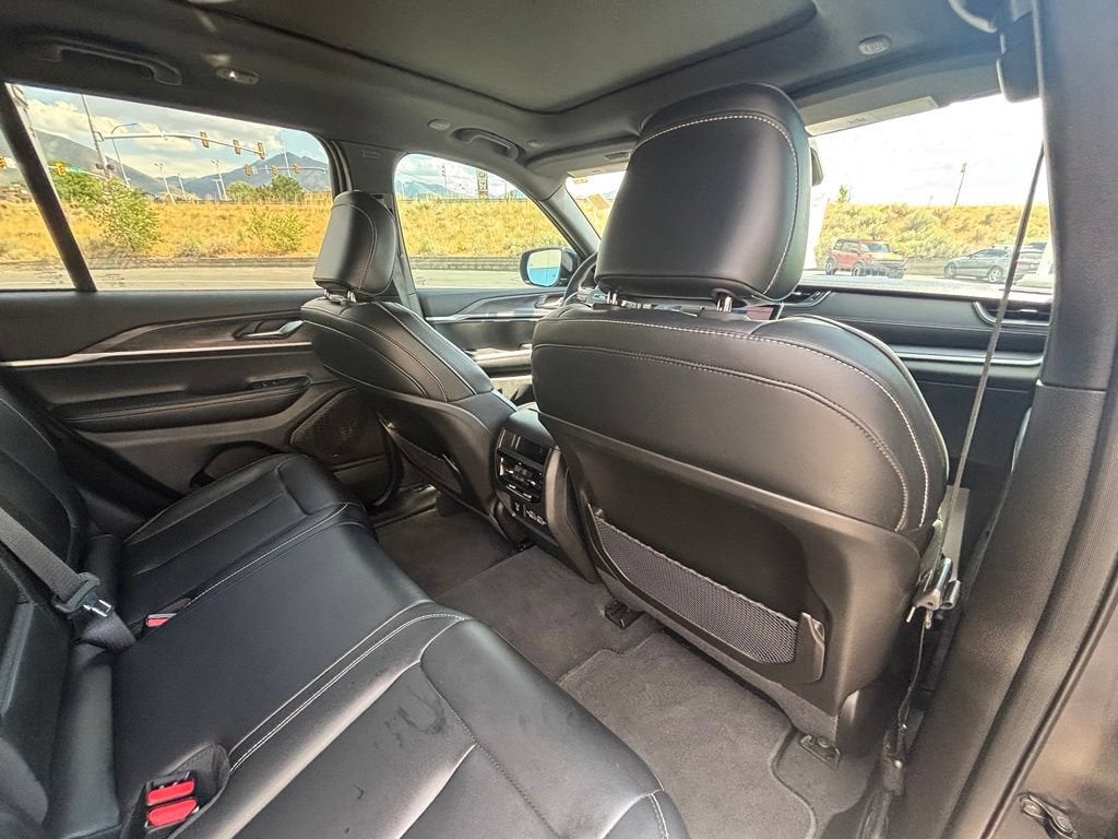2025 Jeep Grand Cherokee Limited 4x4