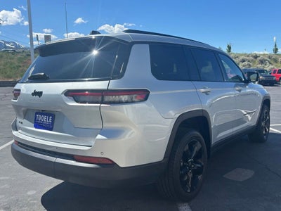 2023 Jeep Grand Cherokee L Altitude 4x4