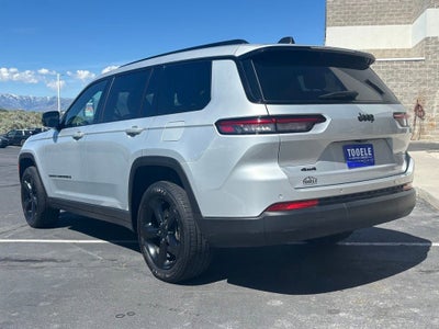 2023 Jeep Grand Cherokee L Altitude 4x4