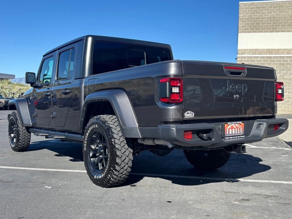 2024 Jeep Gladiator Willys