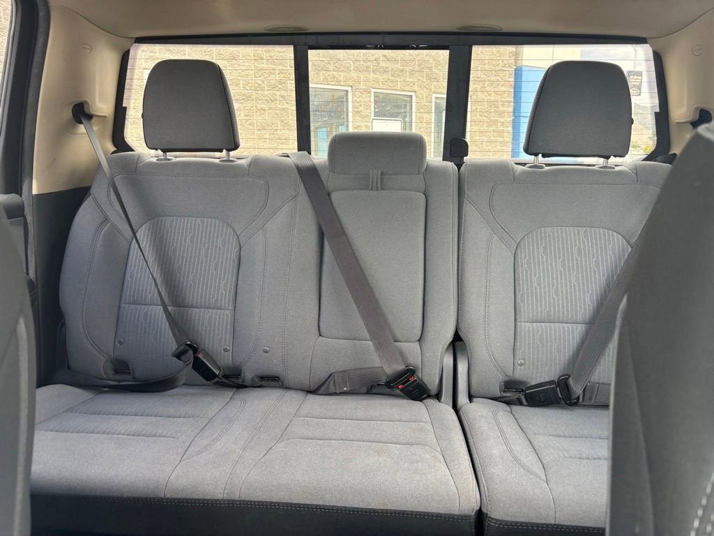 2019 RAM 1500 Big Horn/Lone Star Crew Cab 4x4 5'7" Box