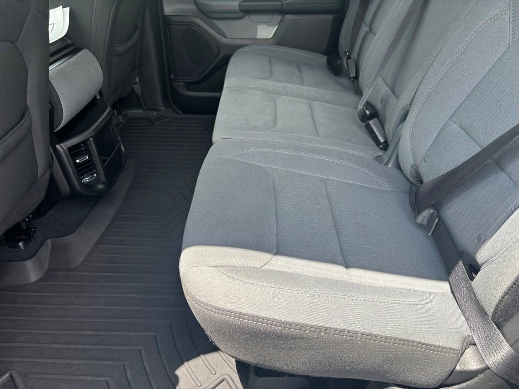 2019 RAM 1500 Big Horn/Lone Star Crew Cab 4x4 5'7" Box