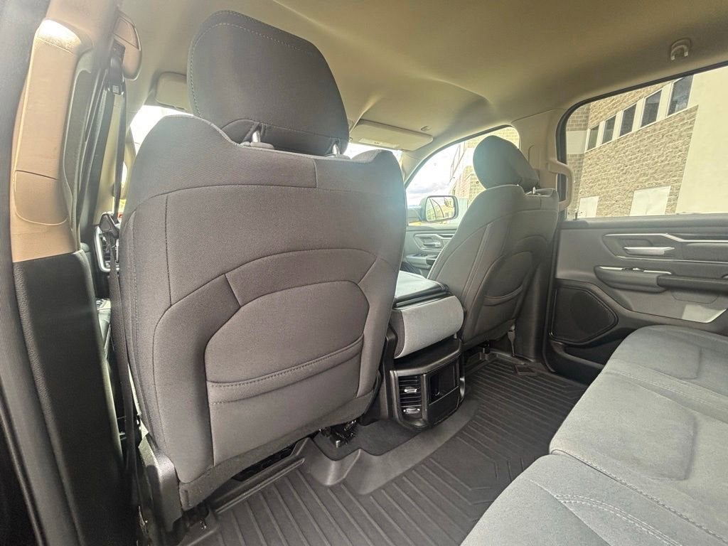 2019 RAM 1500 Big Horn/Lone Star Crew Cab 4x4 5'7" Box