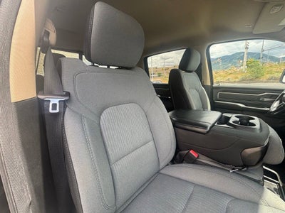 2019 RAM 1500 Big Horn/Lone Star Crew Cab 4x4 5'7" Box