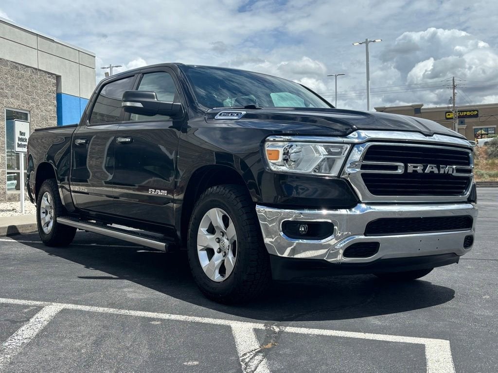 2019 RAM 1500 Big Horn/Lone Star Crew Cab 4x4 5'7" Box