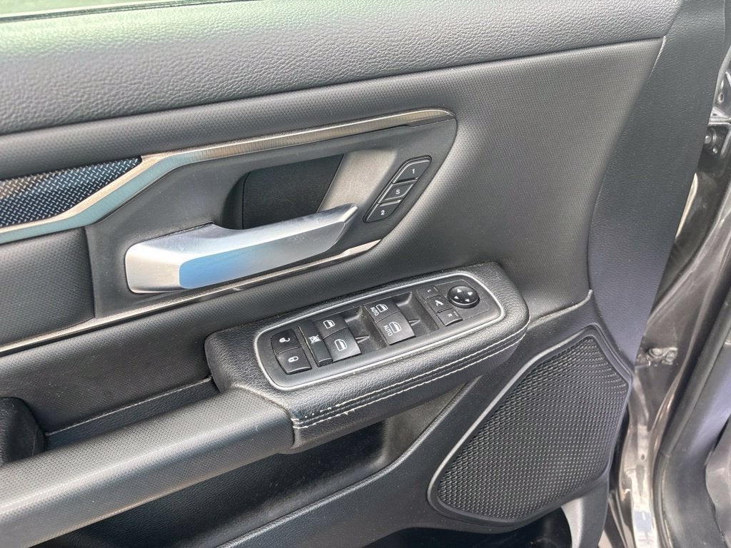 2020 RAM 1500 Rebel Crew Cab 4x4 5'7" Box