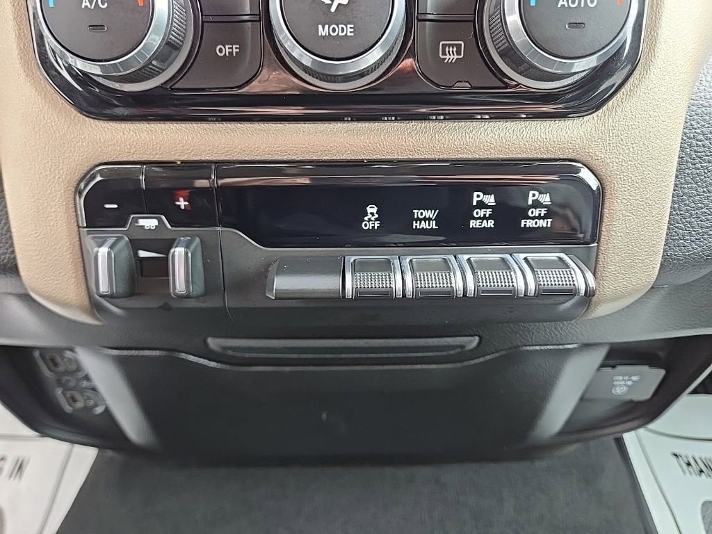 2019 RAM 1500 Laramie