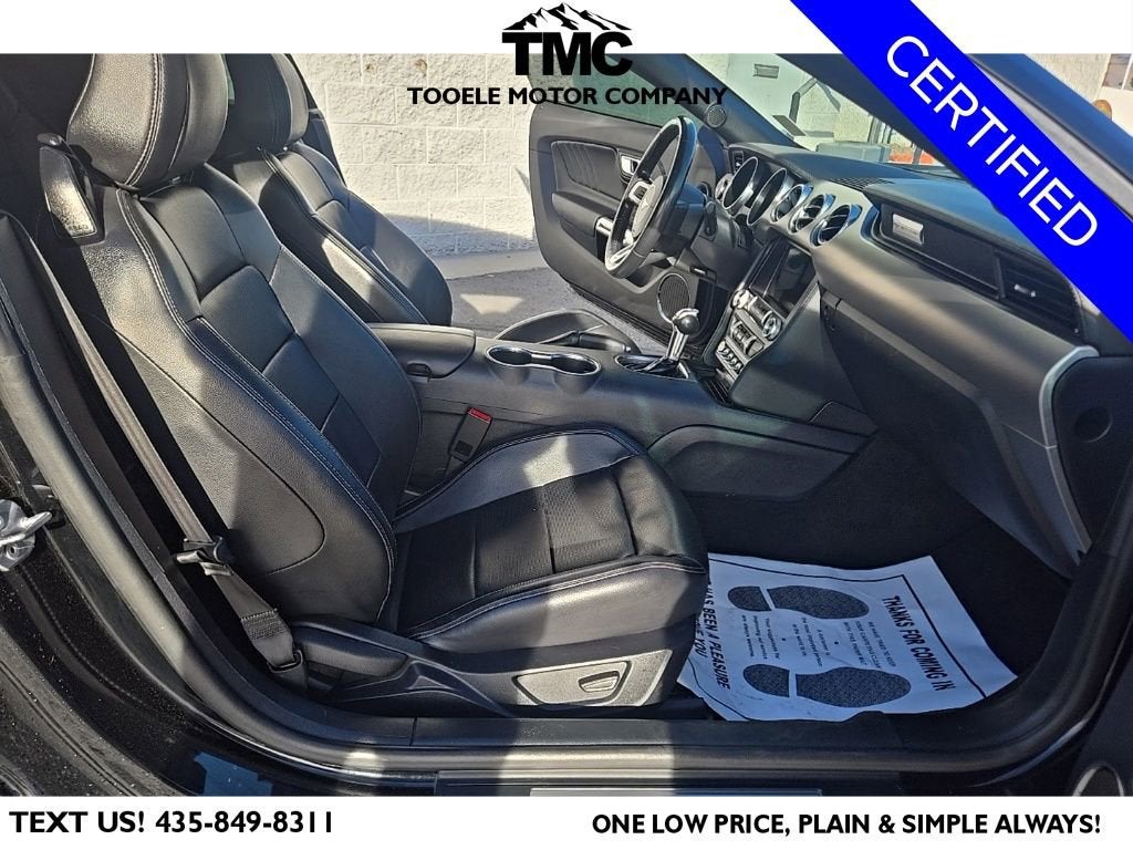 2022 Ford Mustang EcoBoost