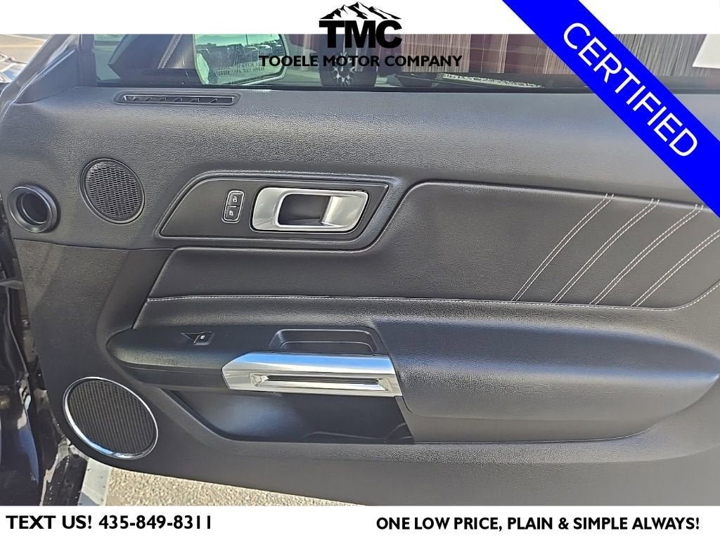 2022 Ford Mustang EcoBoost