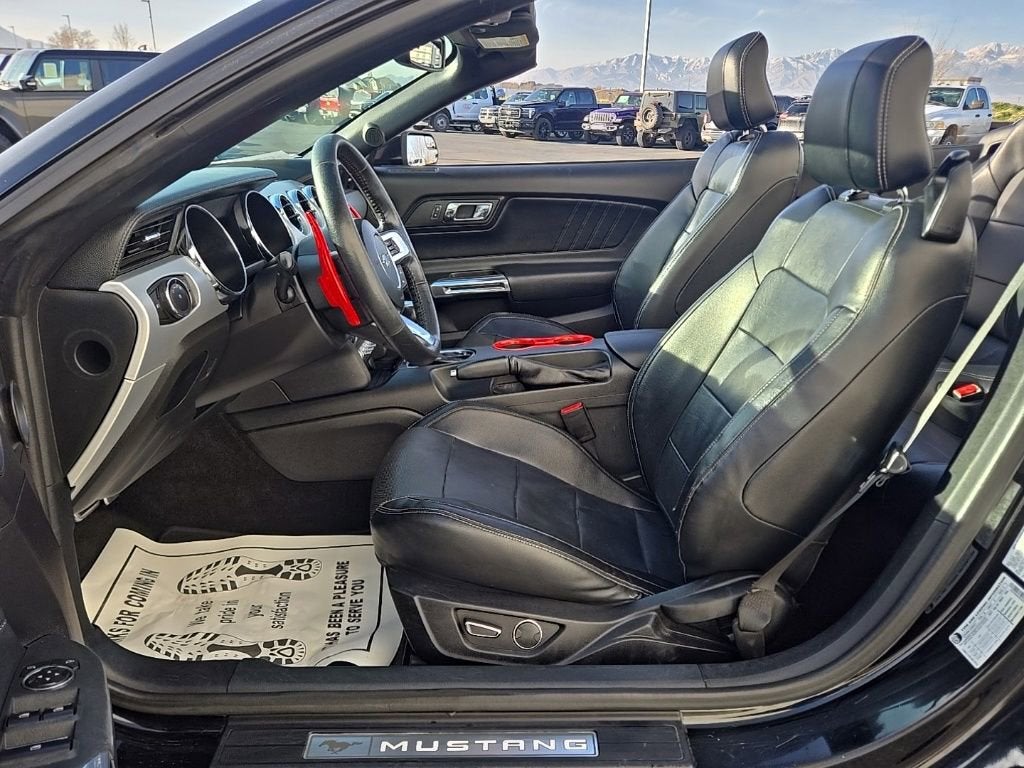 2017 Ford Mustang EcoBoost Premium