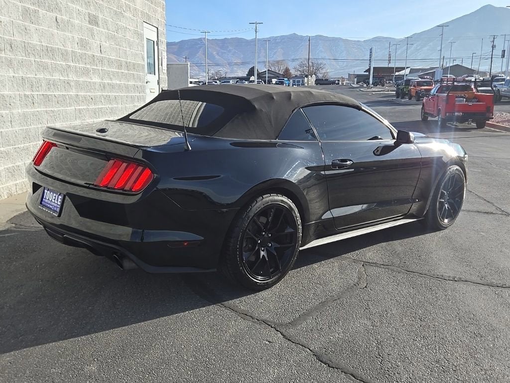 2017 Ford Mustang EcoBoost Premium