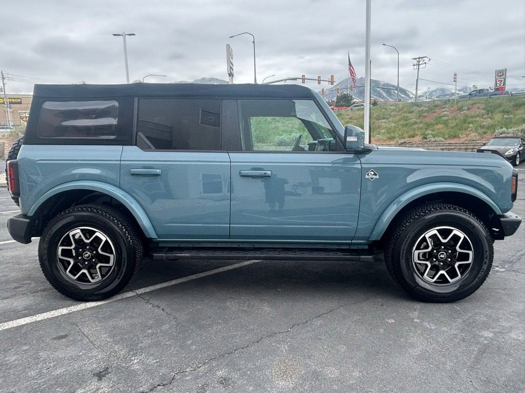 2022 Ford Bronco Base