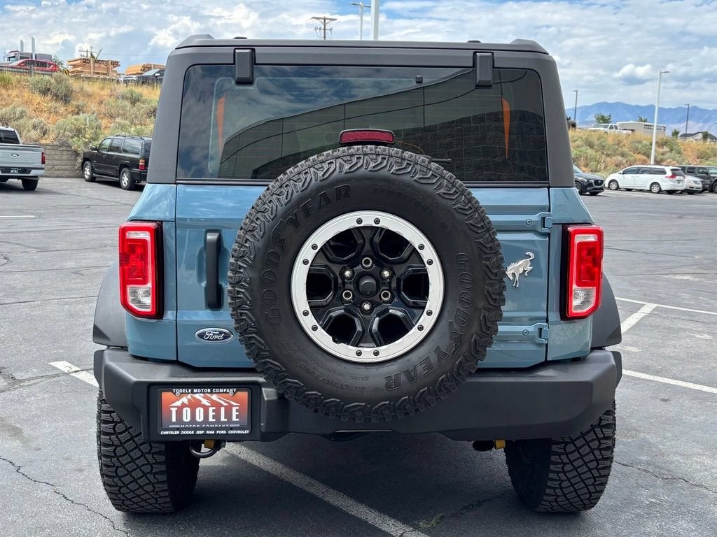 2023 Ford Bronco Base