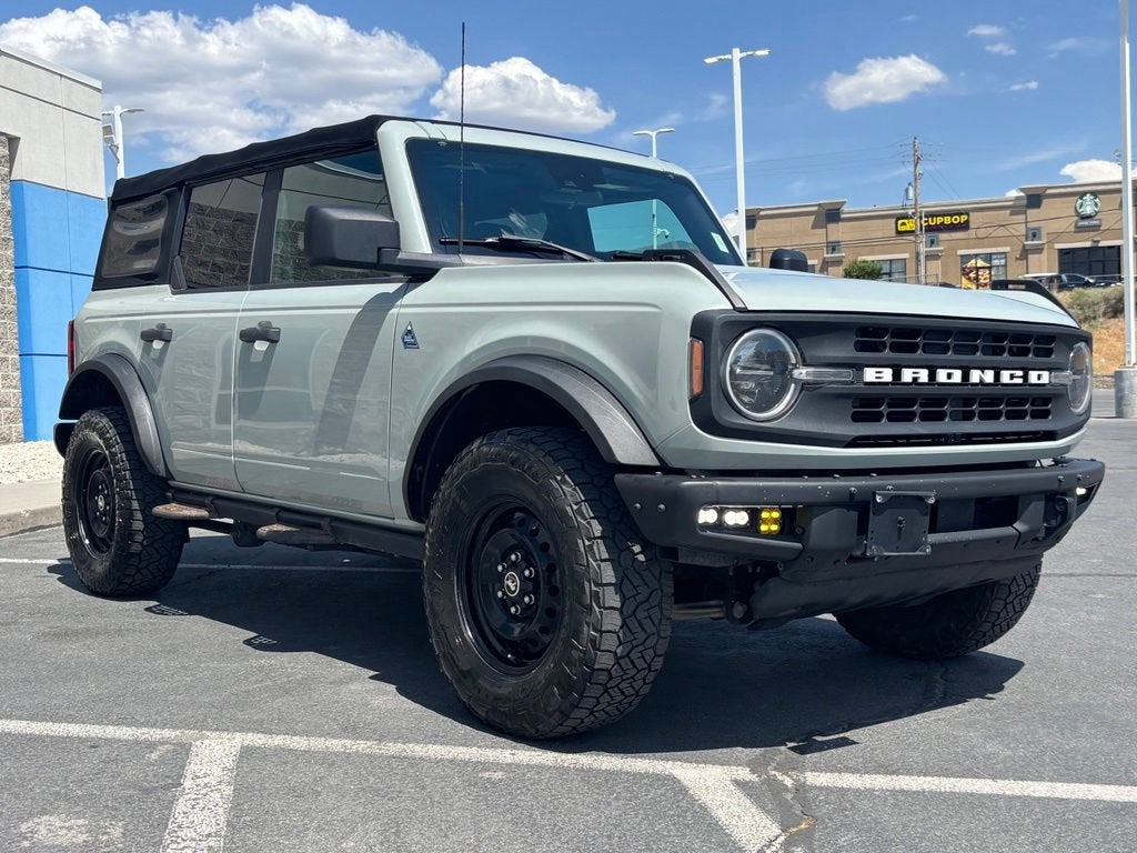 2021 Ford Bronco Base