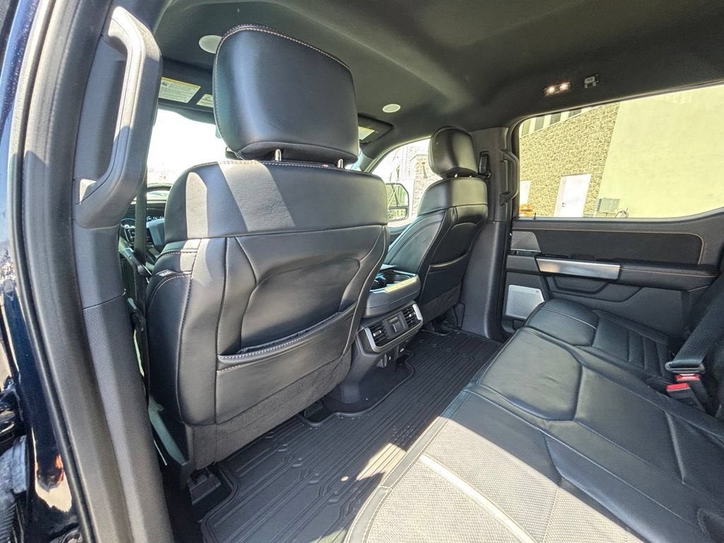 2022 Ford F-150 Platinum