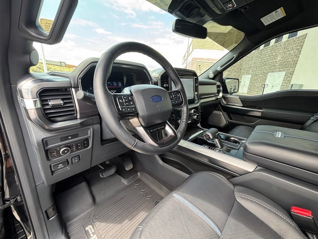 2025 Ford F-150 Platinum