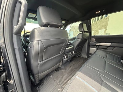 2025 Ford F-150 Platinum