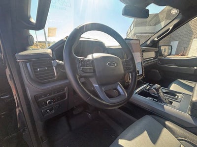 2023 Ford F-150 Lightning LARIAT