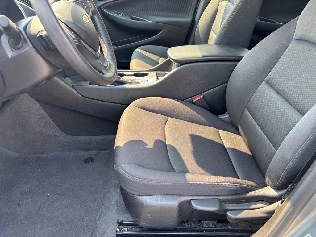 2024 Chevrolet Malibu LS
