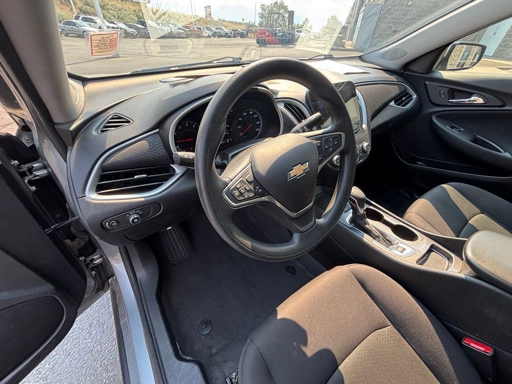 2024 Chevrolet Malibu LS