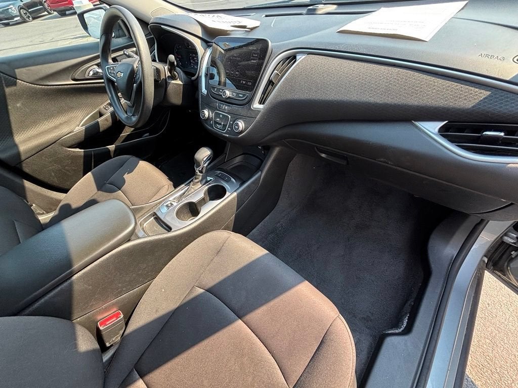 2024 Chevrolet Malibu LS