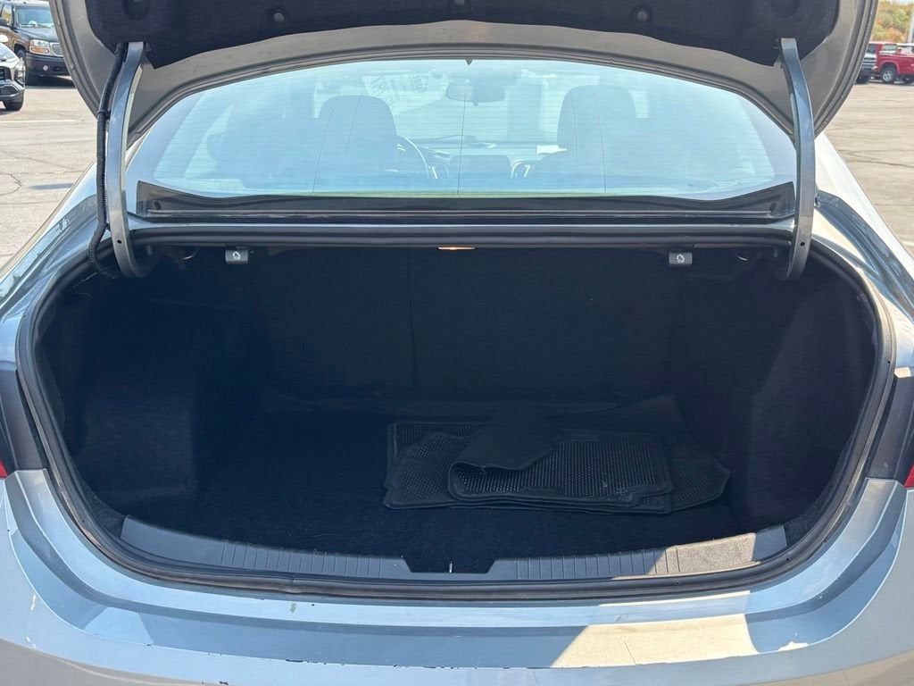 2024 Chevrolet Malibu LS