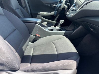 2025 Chevrolet Malibu LS