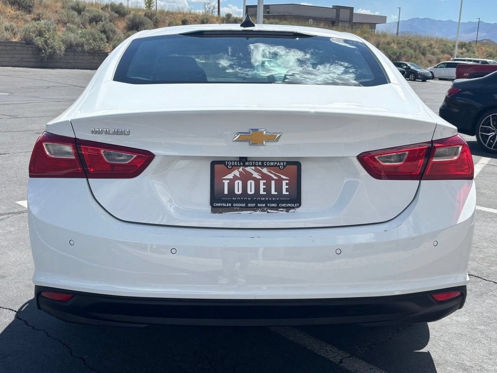 2025 Chevrolet Malibu LS