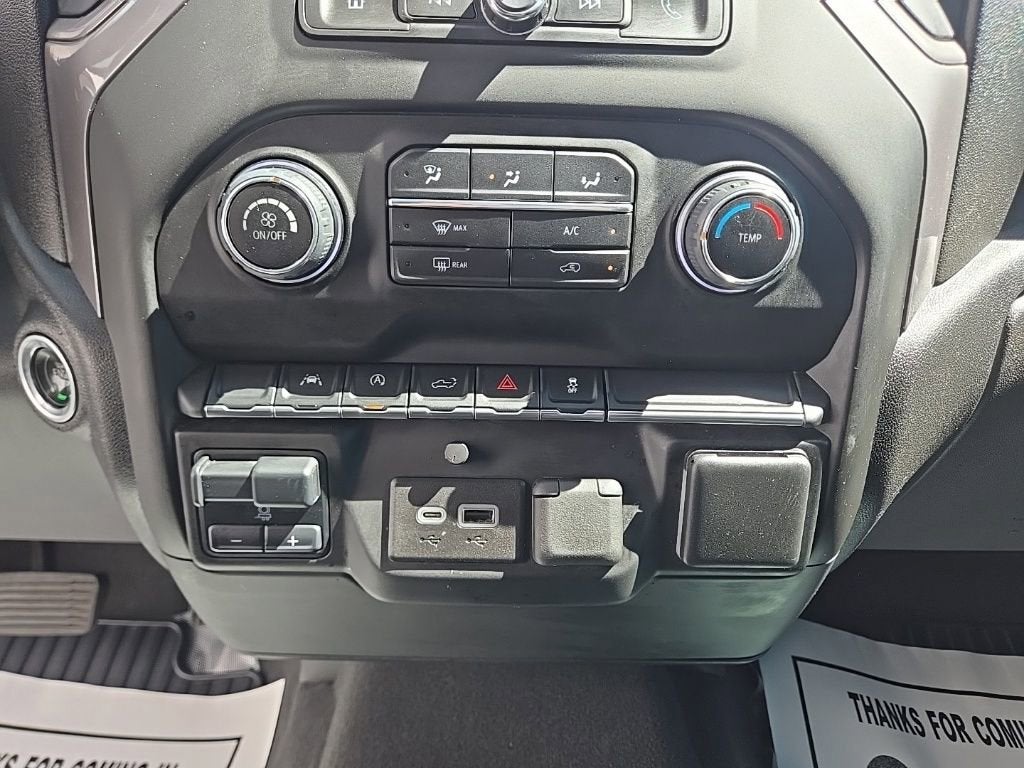 2023 Chevrolet Silverado 1500 Custom