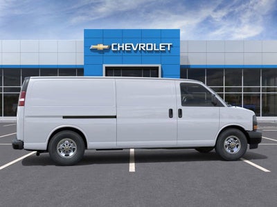2025 Chevrolet Express Cargo 3500 WT
