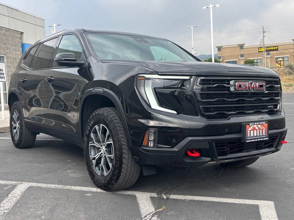 2024 GMC Acadia AT4