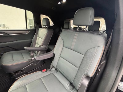 2024 GMC Acadia AT4