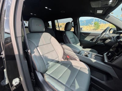 2024 GMC Acadia AT4