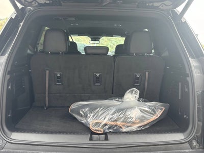 2024 GMC Acadia AT4