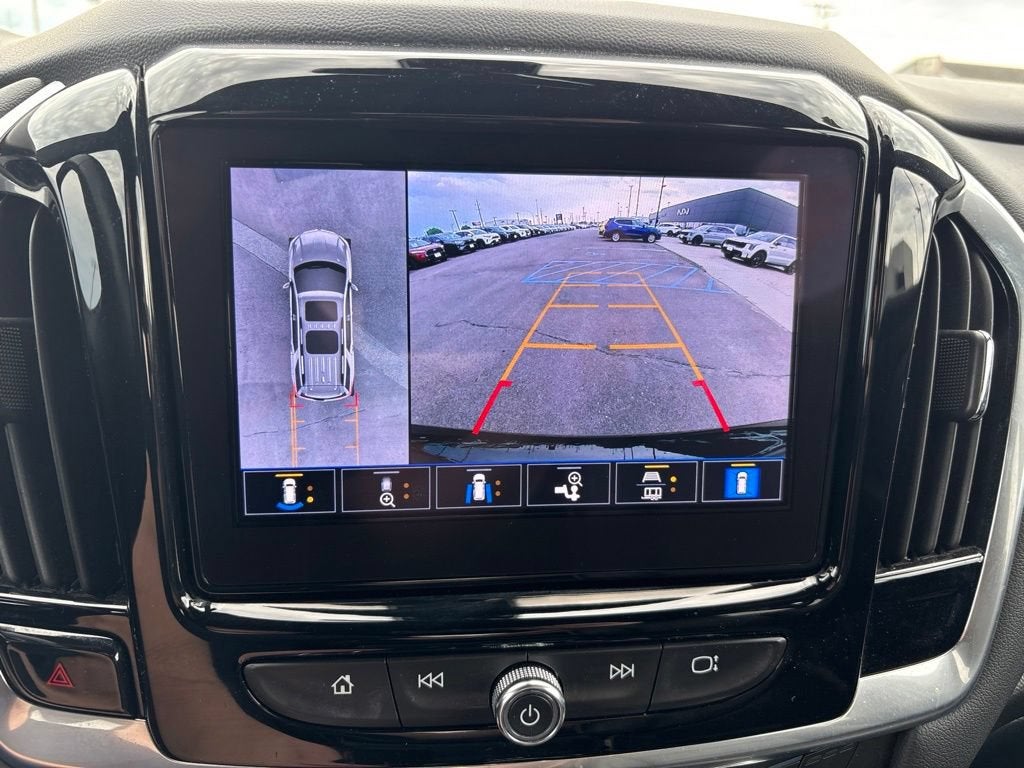 2022 Chevrolet Traverse Premier