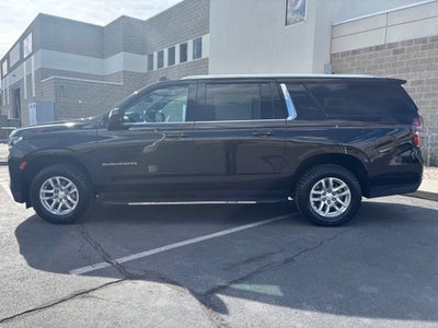 2023 Chevrolet Suburban LT