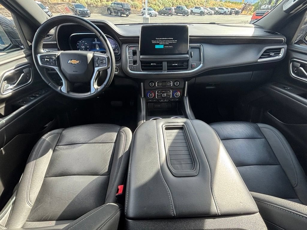 2023 Chevrolet Suburban LT