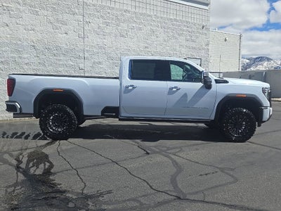 2026 GMC Sierra 3500 HD Denali Ultimate