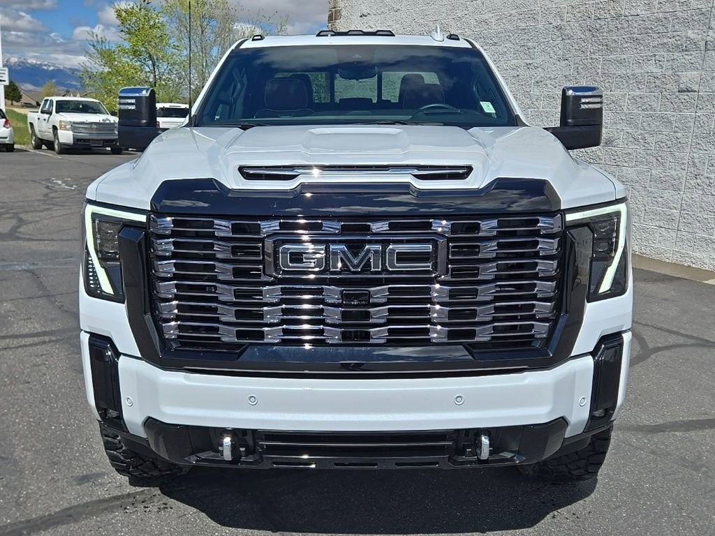 2026 GMC Sierra 3500 HD Denali Ultimate