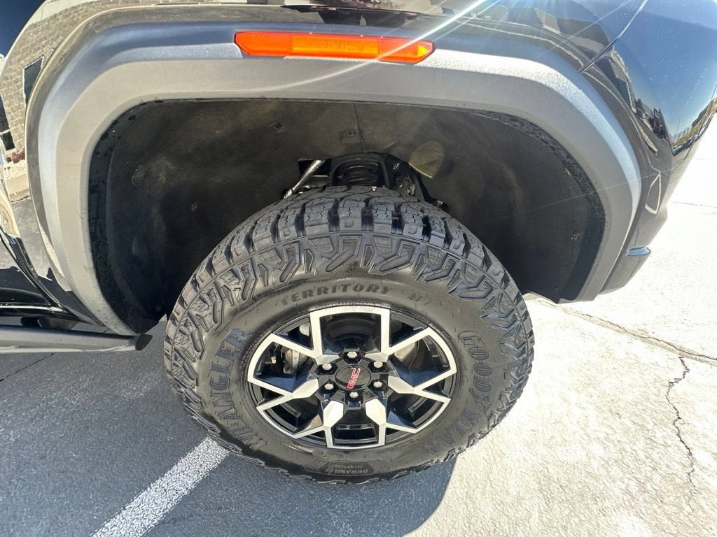 2024 GMC Canyon AT4X