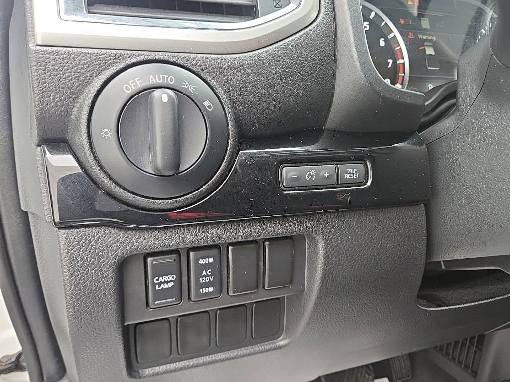 2021 Nissan Titan SV