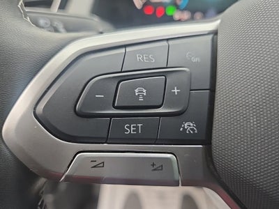 2024 Volkswagen Atlas Cross Sport 2.0T SE w/Technology