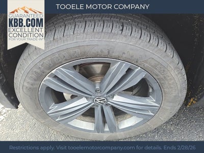 2021 Volkswagen Atlas 3.6L V6 SE w/Technology R-Line