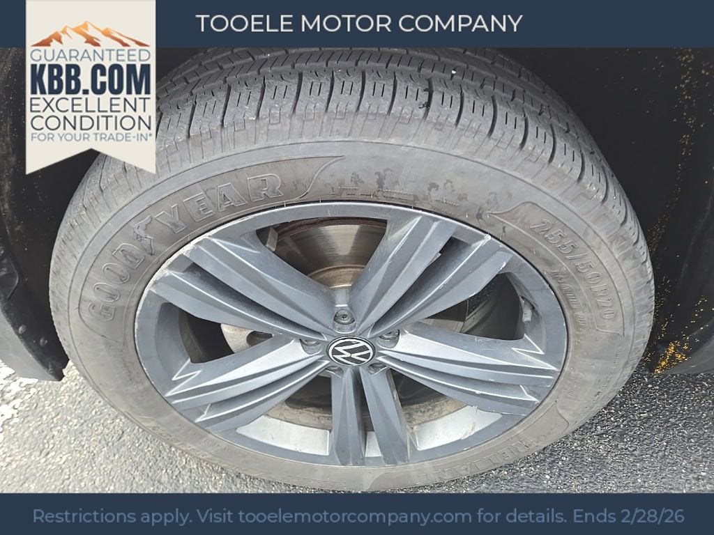 2021 Volkswagen Atlas 3.6L V6 SE w/Technology R-Line