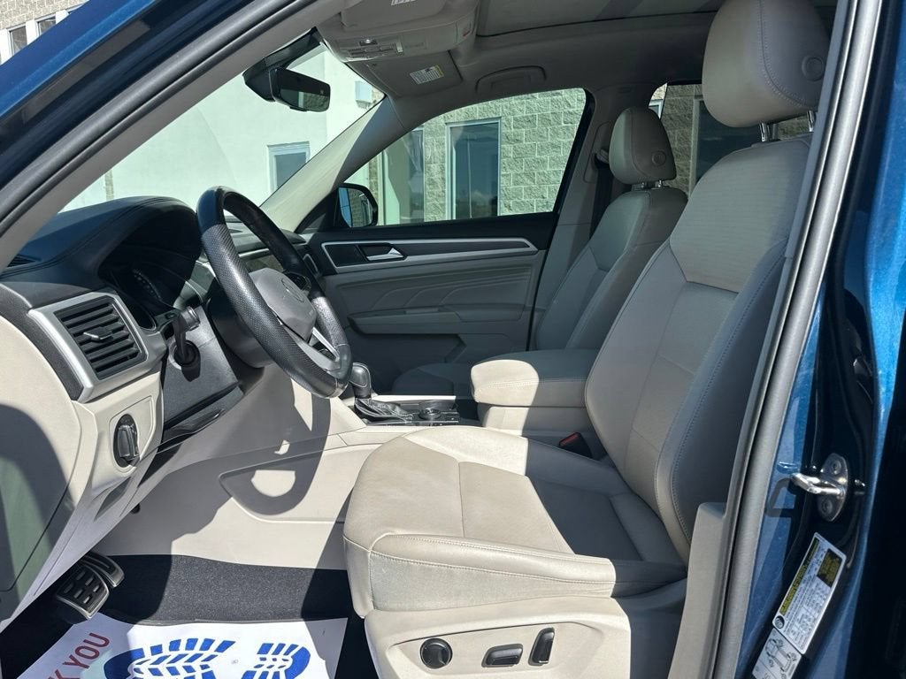 2021 Volkswagen Atlas 3.6L V6 SE w/Technology R-Line