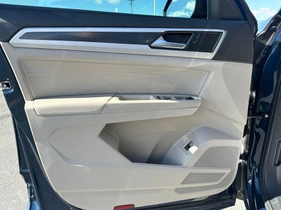 2021 Volkswagen Atlas 3.6L V6 SE w/Technology R-Line