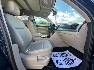 2021 Volkswagen Atlas 3.6L V6 SE w/Technology R-Line